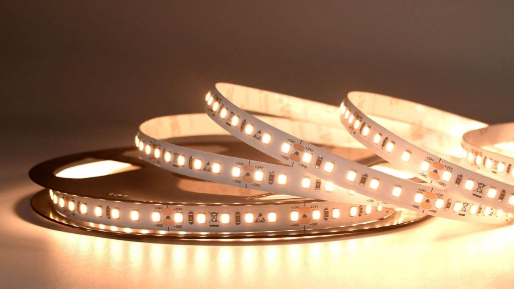 Comprehensive Tips for Sourcing LED Strip Lights from Manufacturers